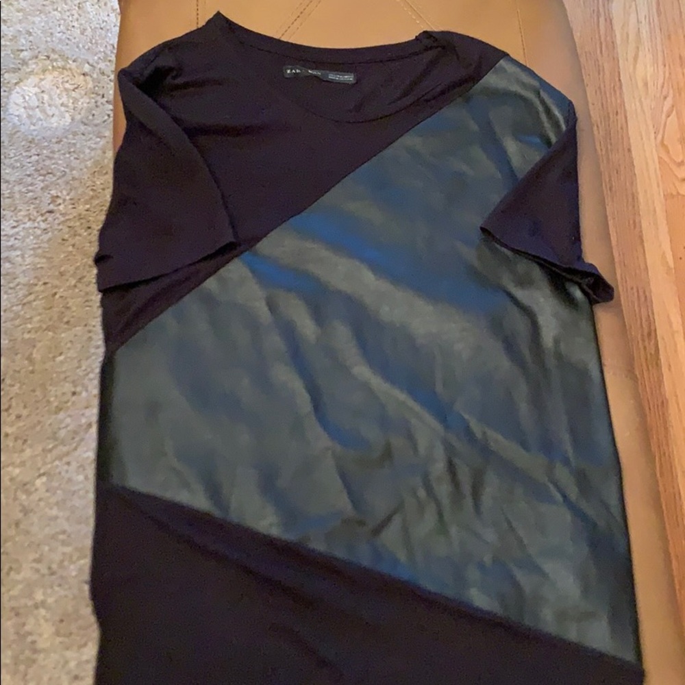 Men’s Zara tee shirt